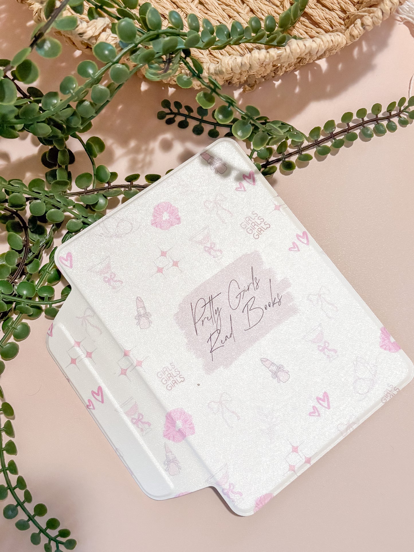 Pretty Girls Read Books Case
