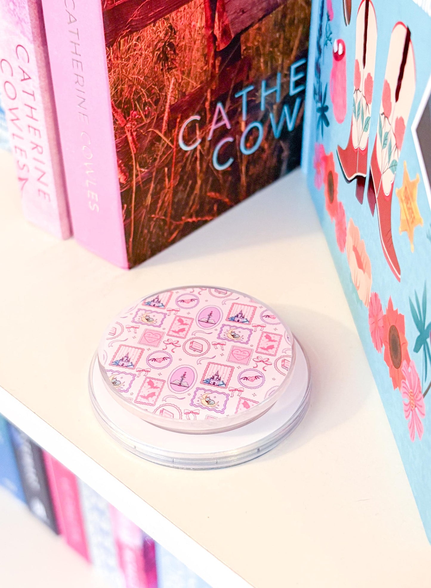 Fantasy Reader Phone Grip