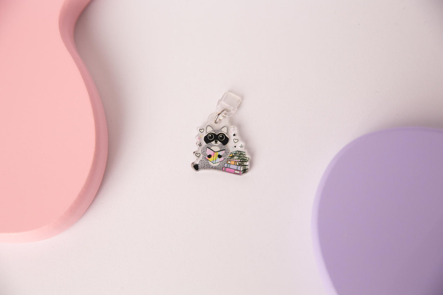 Kindle Raccoon Dust Plug