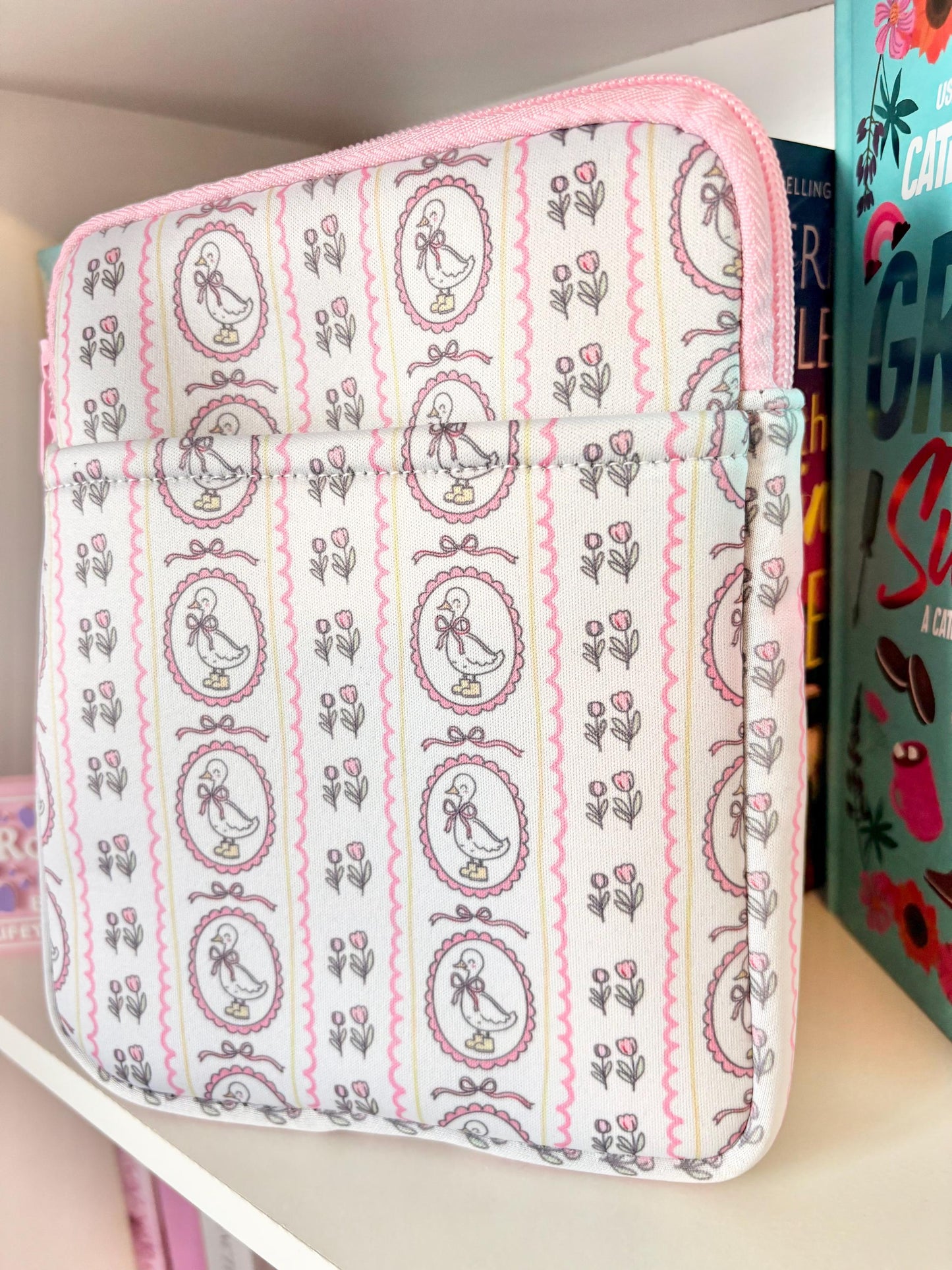 Vintage Goose Kindle Sleeve