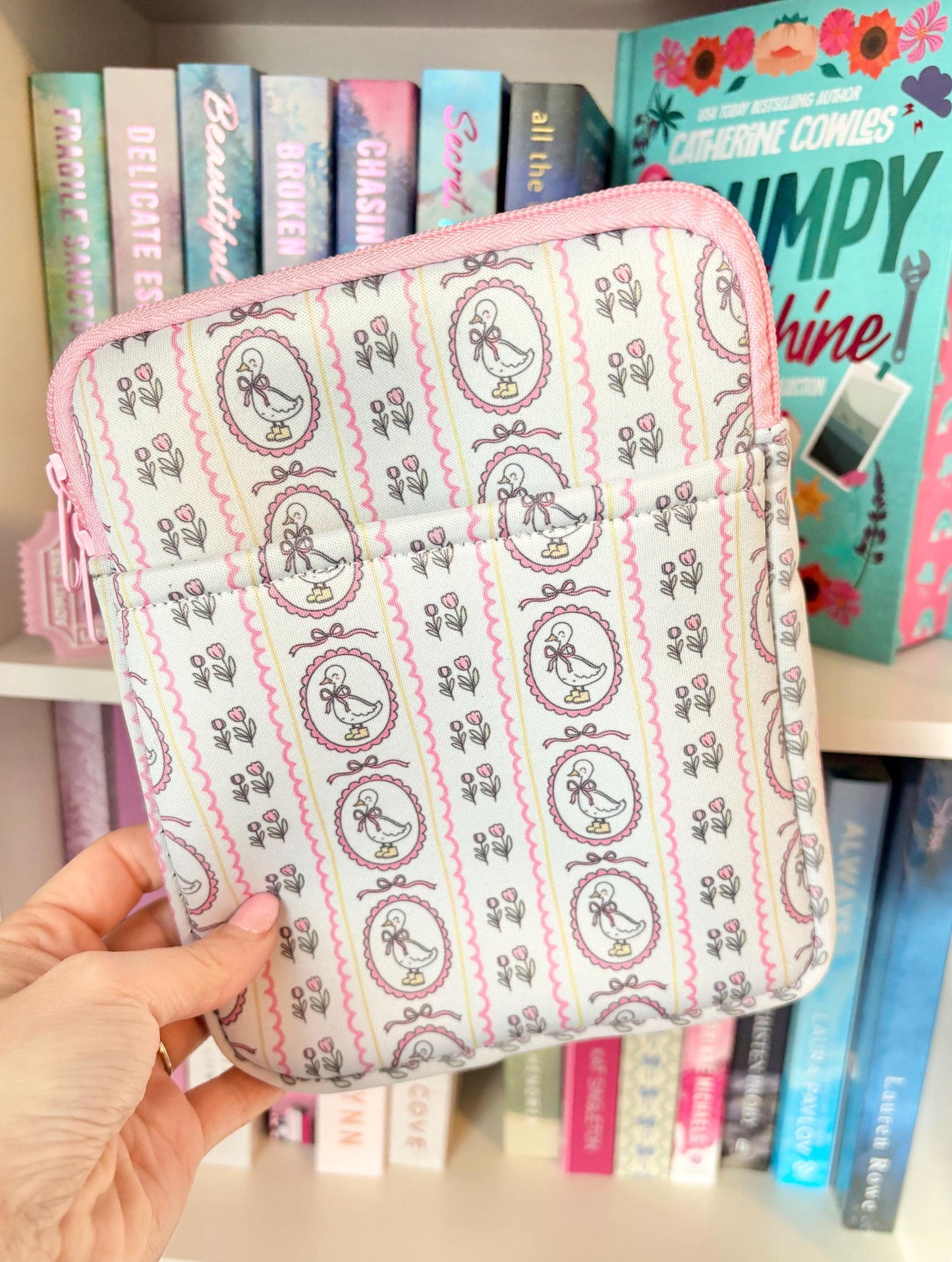 Vintage Goose Kindle Sleeve