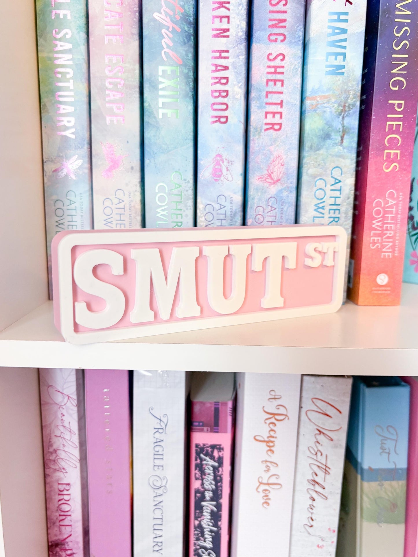 Smut St Bookshelf Decor