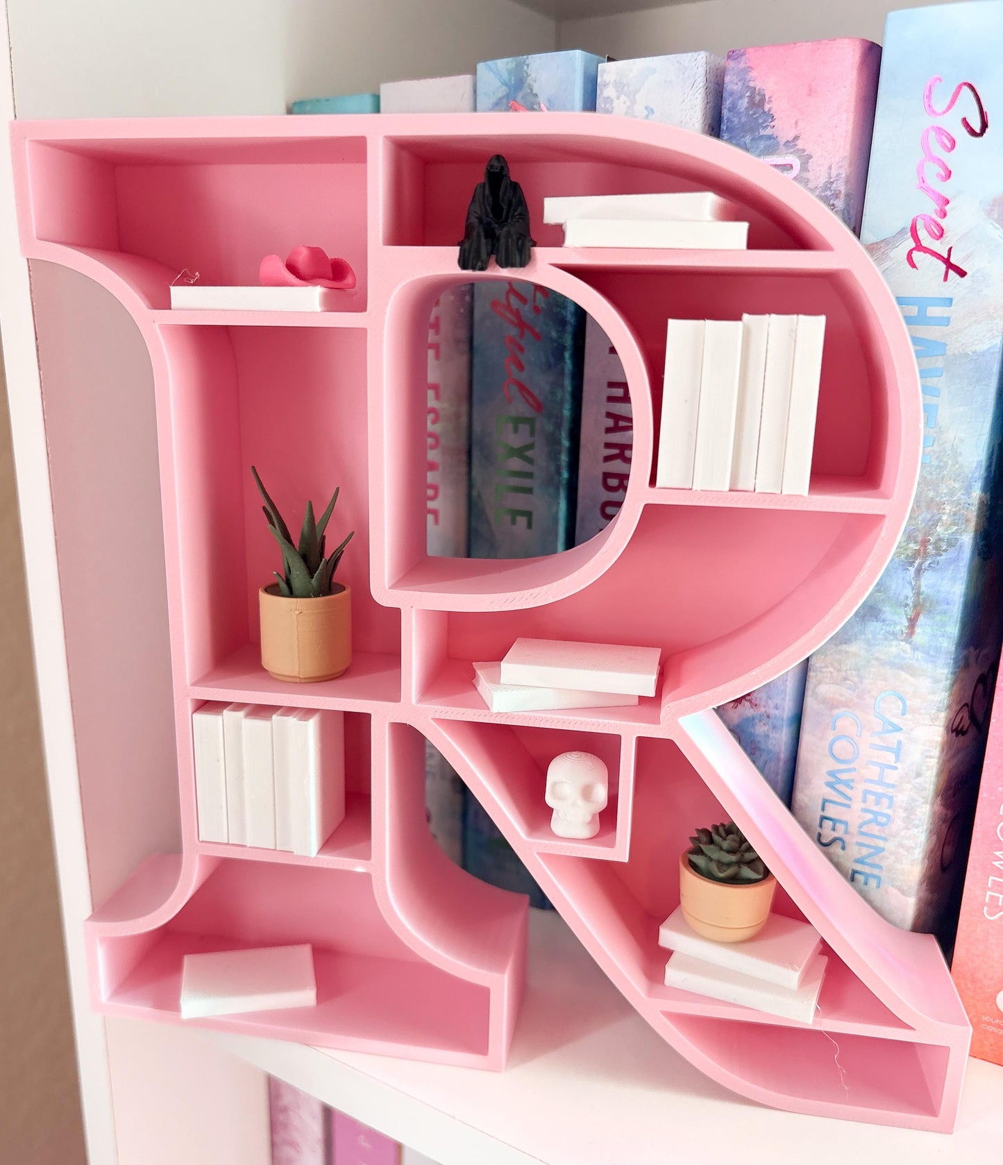 Initial Mini Bookshelf
