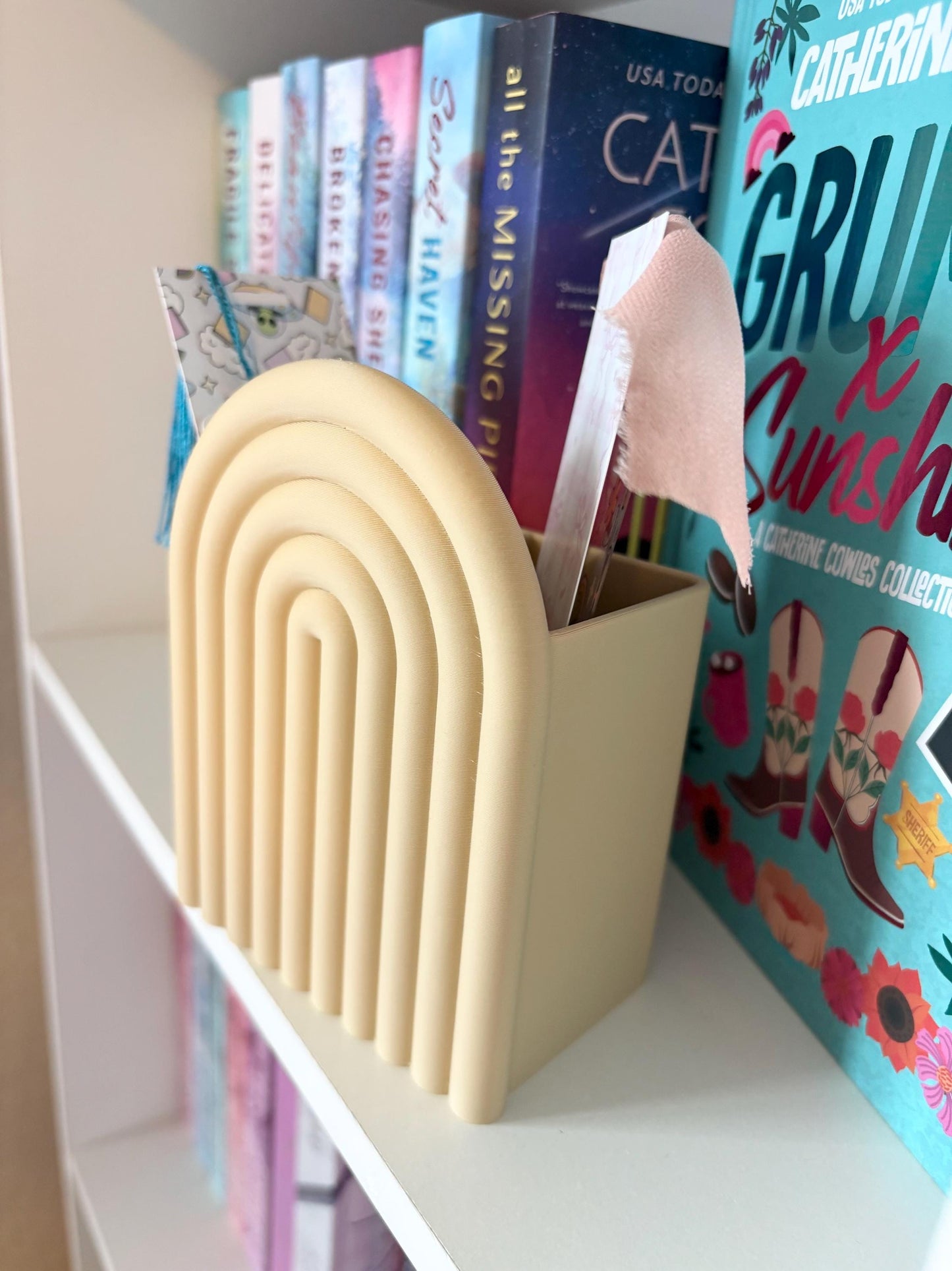 Boho Rainbow Bookmark Holder