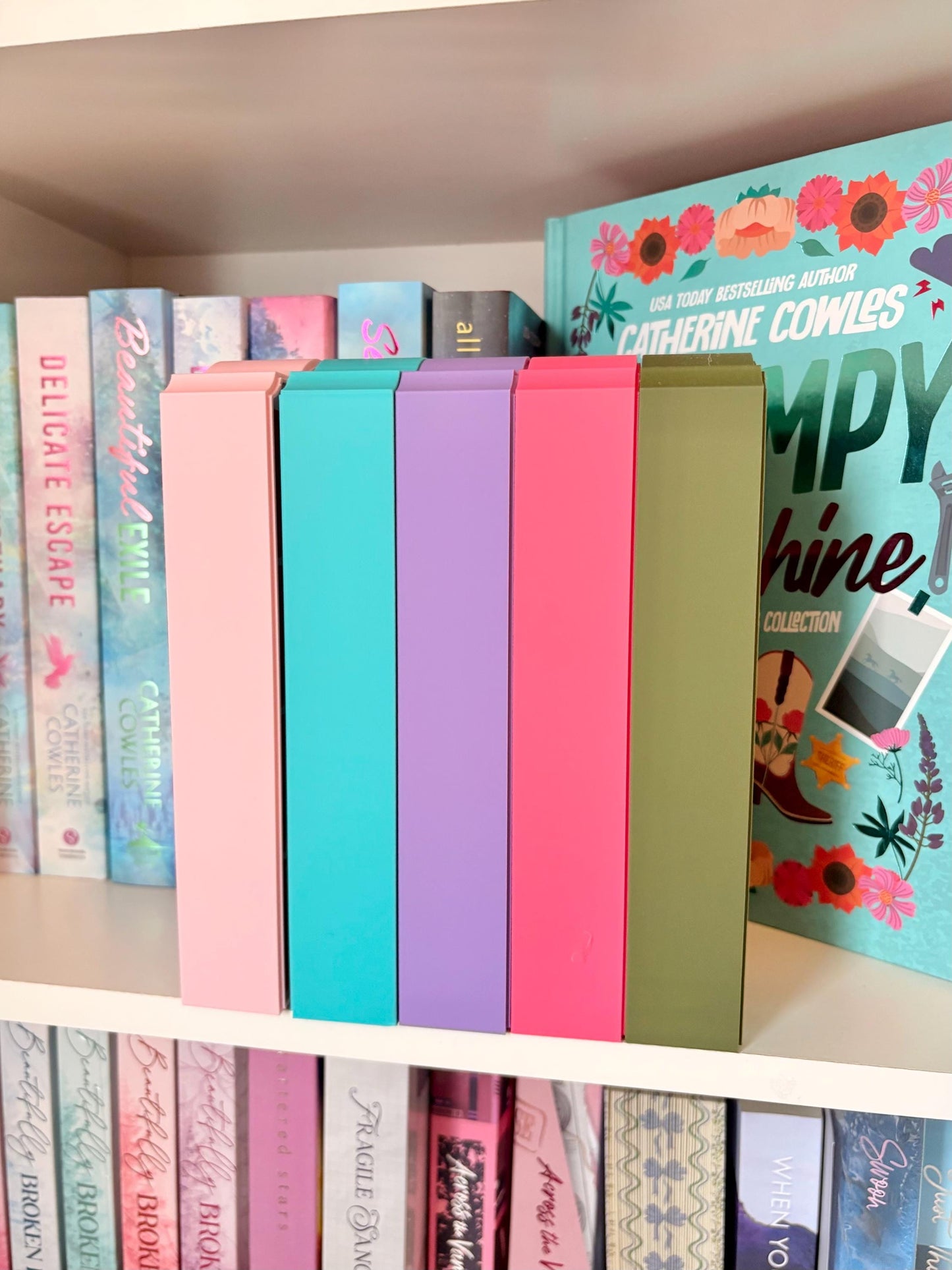 3D Printed Mini Bookshelf